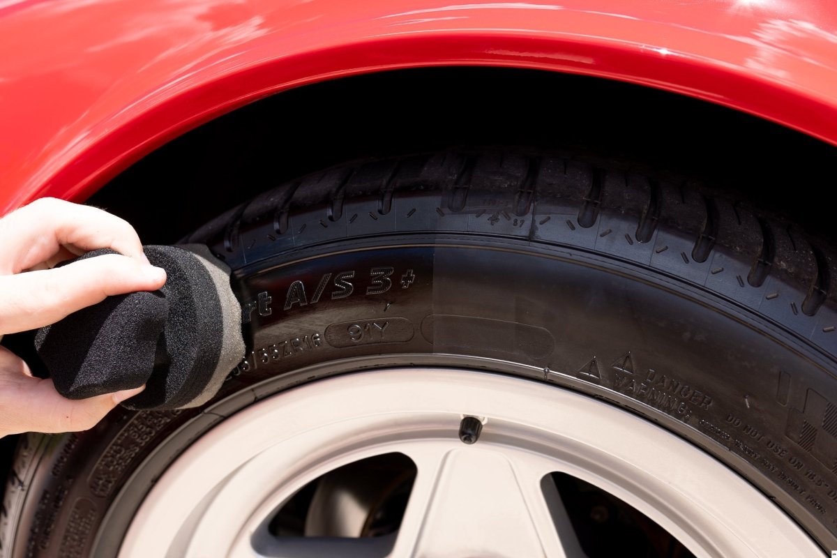 Acrylic Tire Protectant - Semi Permanent Tire Shine - APEX Auto Products